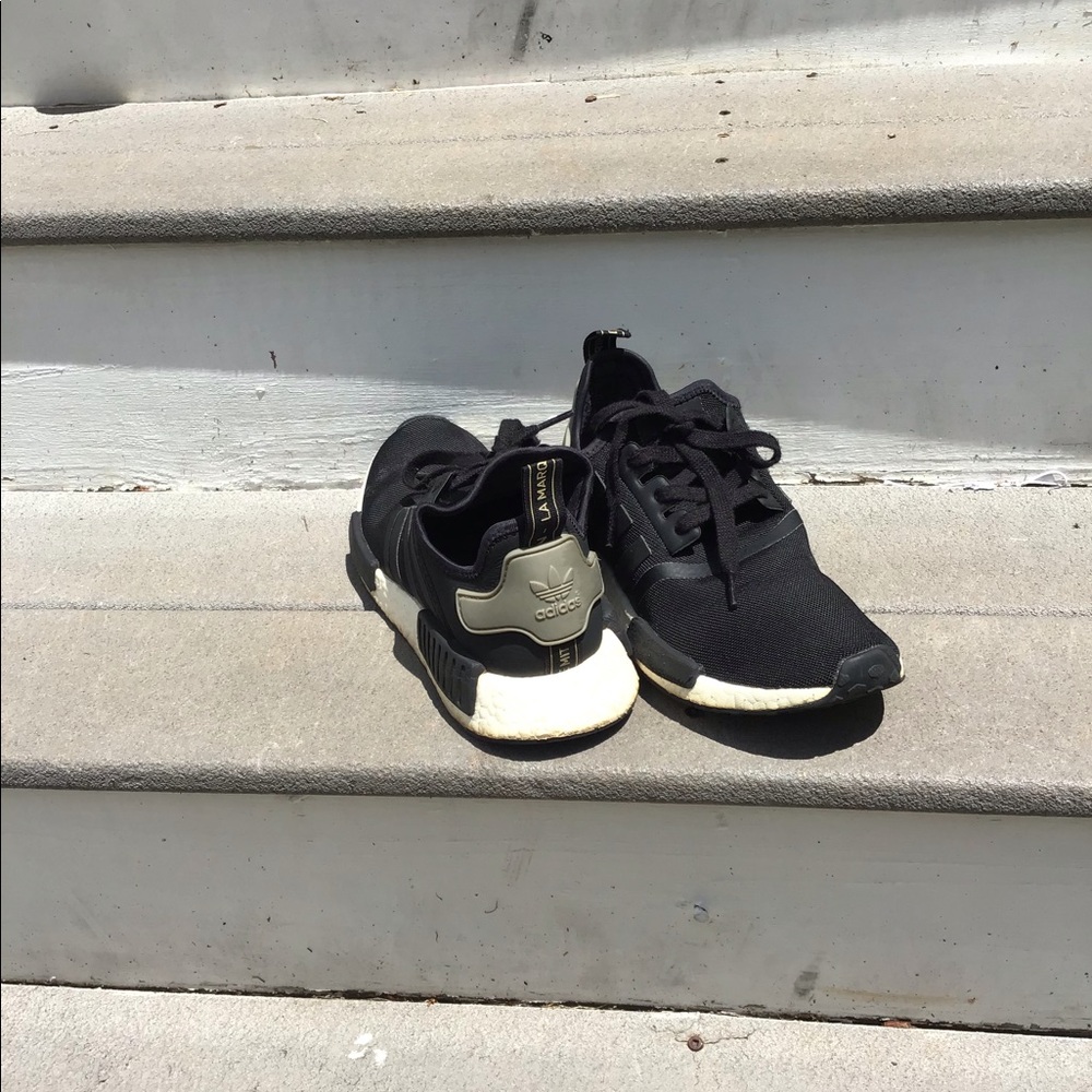 Addis’s original nmd R1 mentos 8 women’s 9 1\2